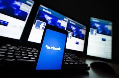 Imagen de Campaña Facebook, 2 formatos de anuncios